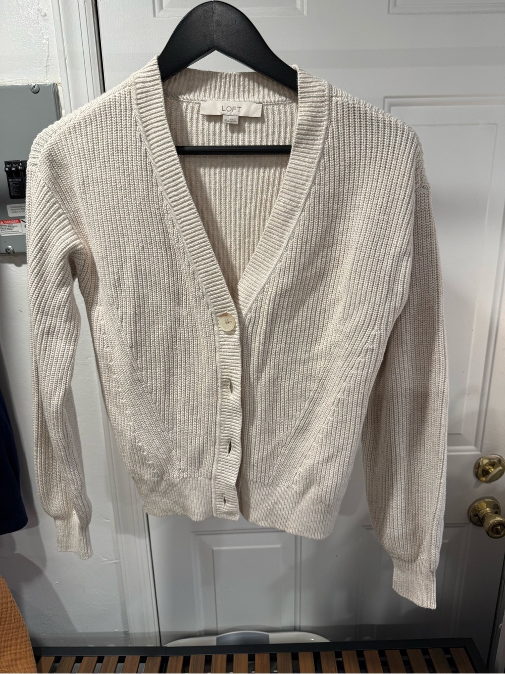 NWOT LOFT Cream Ribbed V-Neck Button Cardigan